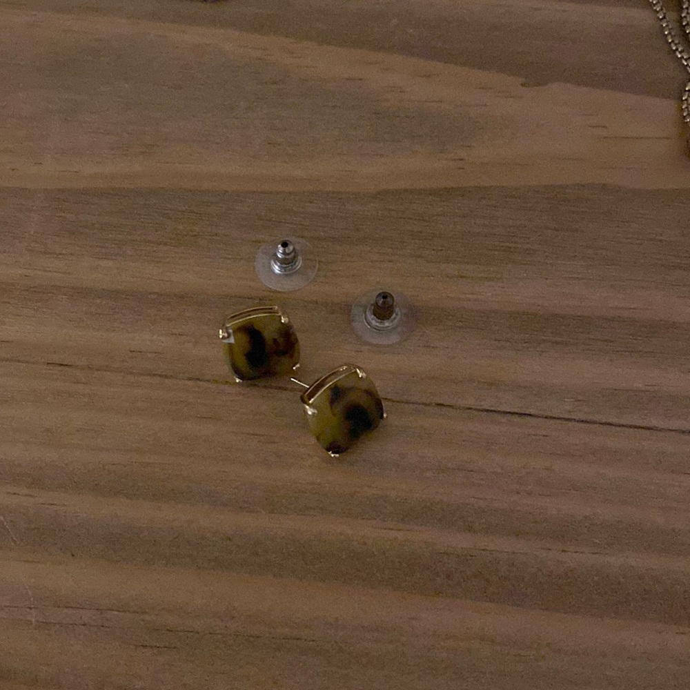 Kate Spade tortoise earring